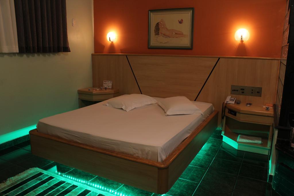 Xenon Motel (Adults Only) Criciuma  Εξωτερικό φωτογραφία